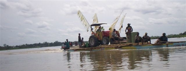 TravelingontheSepikRiver.jpg